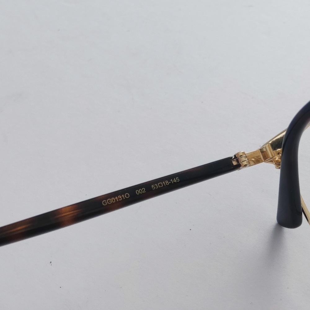 Gucci Black and Gold Frame Glasses 53-18-145 And Eyeglasses Hardshell. - Picture 9 of 11